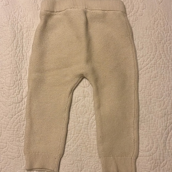 Carter’s 2 piece outfit 🍂 - Picture 5 of 5